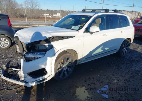 2022 Volvo Xc90 Recharge Plug-In Hybrid T8 Inscription Extended Range 6P from USA, damaged, VIN YV4H60CL2N1847169